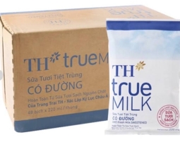 Sữa Bịch TH true Milk 220ml có đường - 1 thùng 
